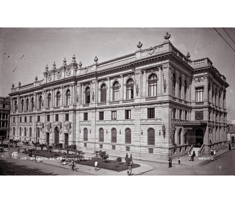 El Antiguo Palacio de Comunicaciones hoy Museo Nacional de Arte 