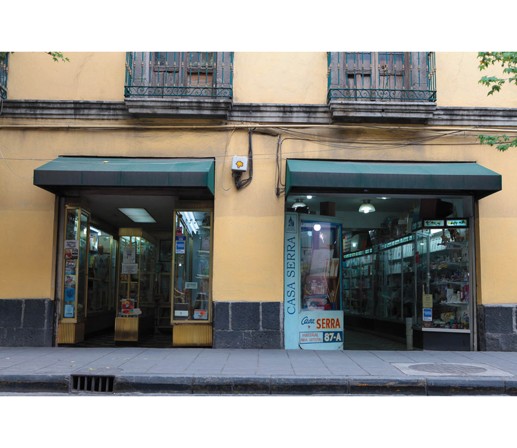 La famosa Casa Serra, un centenario comercio para el arte en el centro de Ciudad de México