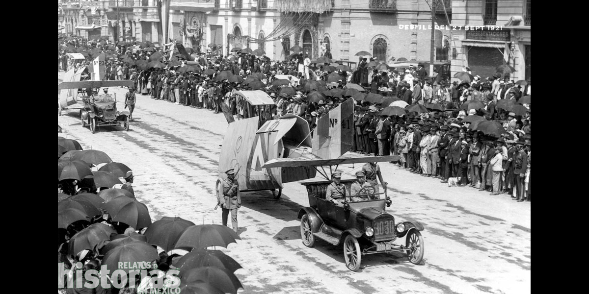 Recuerdos del Zócalo “Las fiestas del otro Centenario de la Independencia la celebración del Recuerdos del Zócalo “Las fiestas del otro Centenario de la Independencia la celebración del