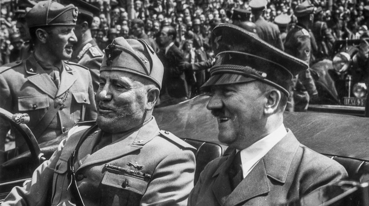 La invención y el uso político de un “enemigo” hizo emerger al fascismo 