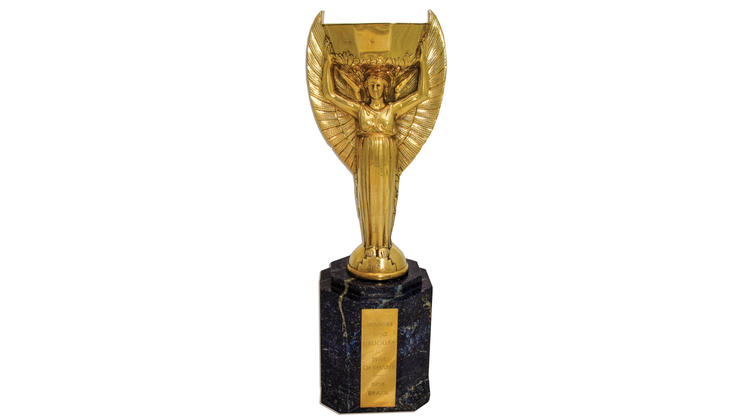 El misterioso robo del primer trofeo del mundial de futbol