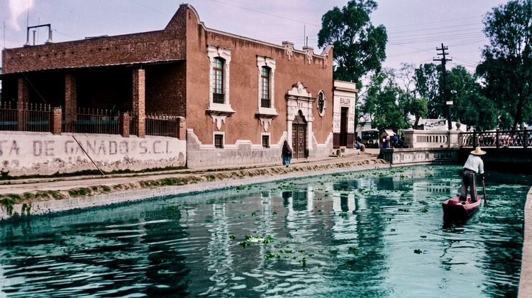 El río que inspiró el vals Sobre las olas